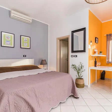 Casa Luigia Holiday home *
